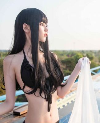 欧美头像女生黑白_免费高清观看