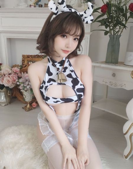 亚洲一区二区琪琪_720免费观看电视剧