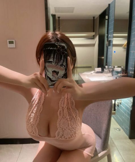 日韩亚州欧美av性爱_720电影完整版在线观看
