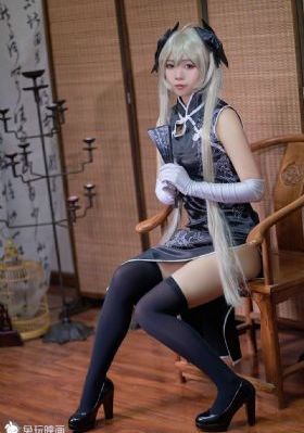 欧美黑白背景图_日本电影在线
