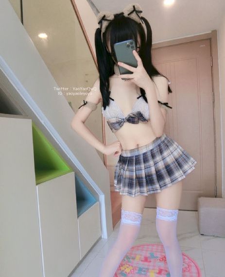 成人午夜在线免费_青苹果乐园免费高清观看