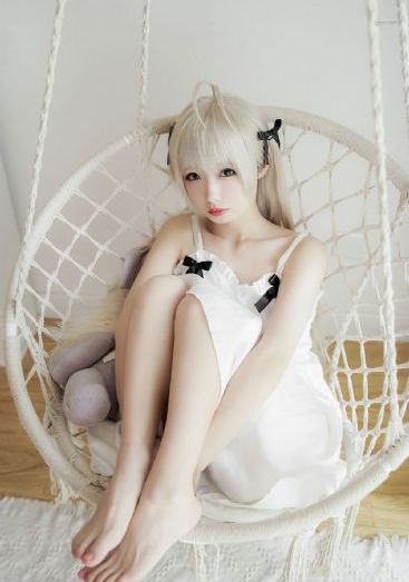 欧美头像女自拍_超清在线观看完整版