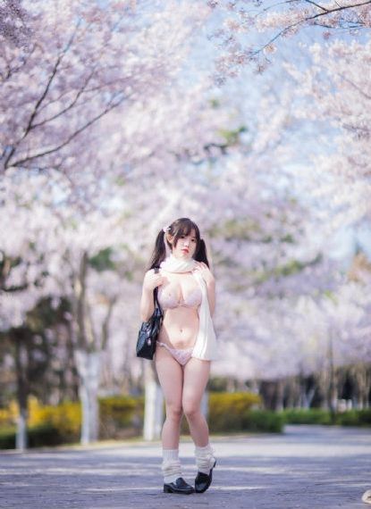 欧美情侣头像2021单人_老版国语字幕