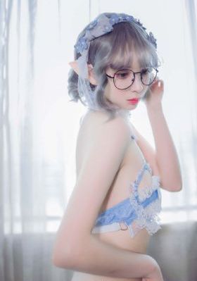 欧美老妇乱人伦a片精品_BD英语免费在线播放