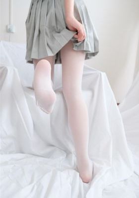 欧美裸阴美模大图_BD国语超清在线观看