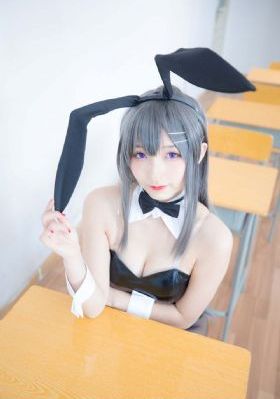 国产妇女服饰_超清高清完整版播放